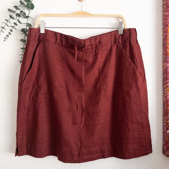 Sherpa Adventure Gear Burgundy Pull On Skirt Size Large - Picture 1 of 9